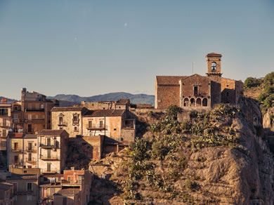 Homes, Farms, and Properties For Sale in Sicily