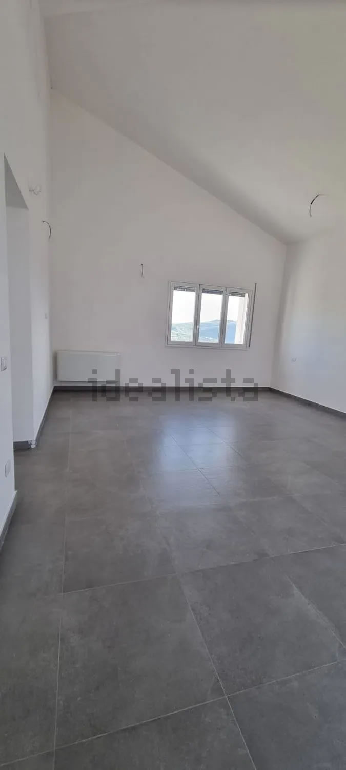Villa in Cattolica Eraclea, in the Monaca-Salina Area �190,000