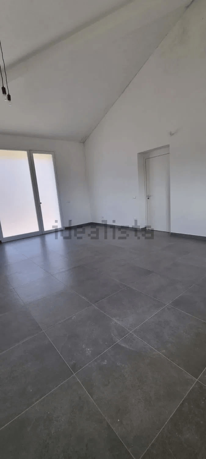 Villa in Cattolica Eraclea, in the Monaca-Salina Area �190,000