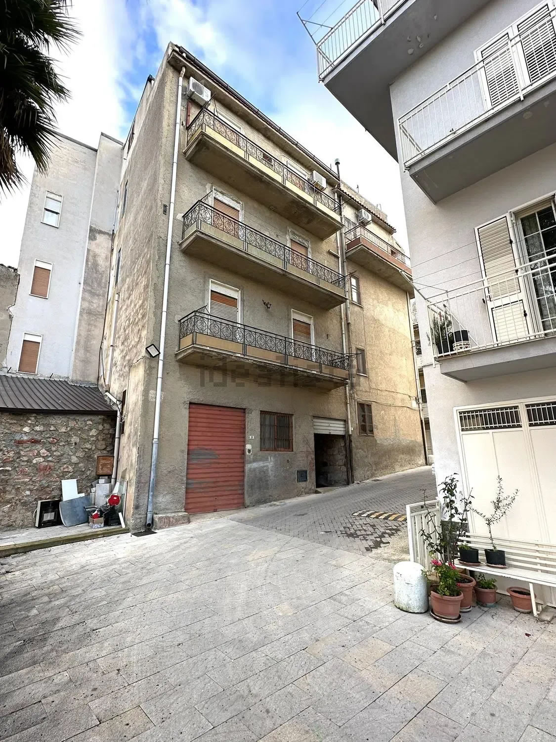 Apartment for Sale in Via Roma �30,000