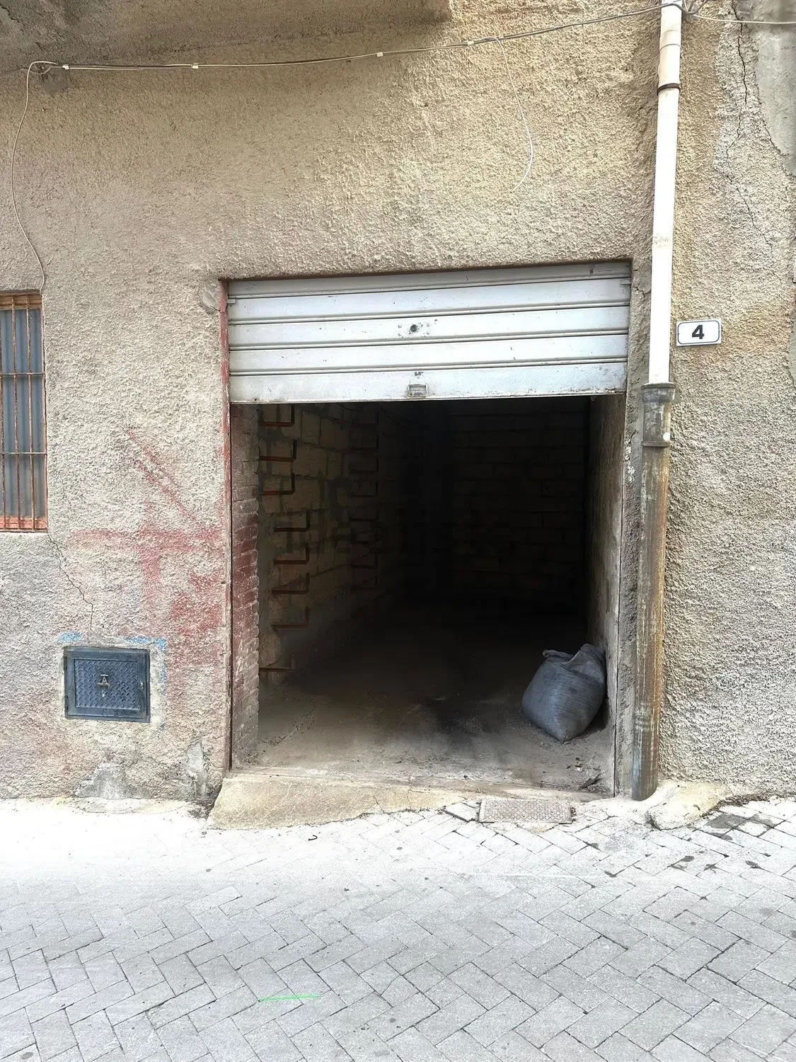 Apartment for Sale in Via Roma �30,000