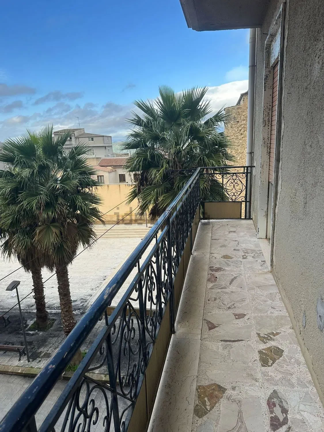 Apartment for Sale in Via Roma �30,000