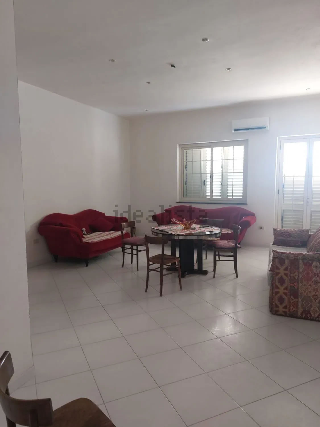 Apartment for sale on Via Giuseppe Verdi �290,000