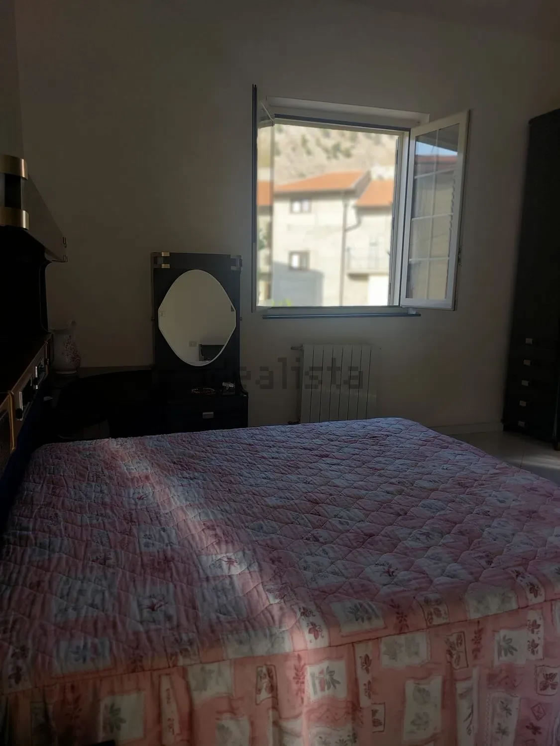 Apartment for sale on Via Giuseppe Verdi �290,000