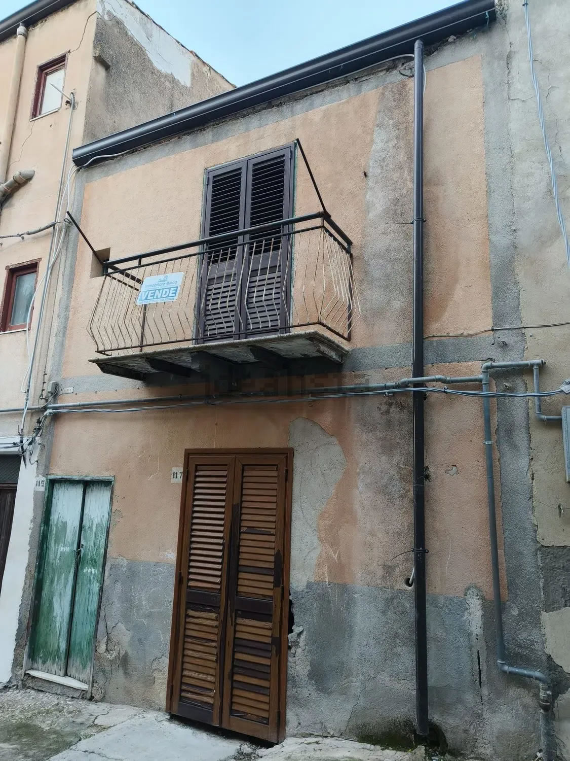 Detached house for sale on Via Camillo Benso Conte di Cavour �13,000