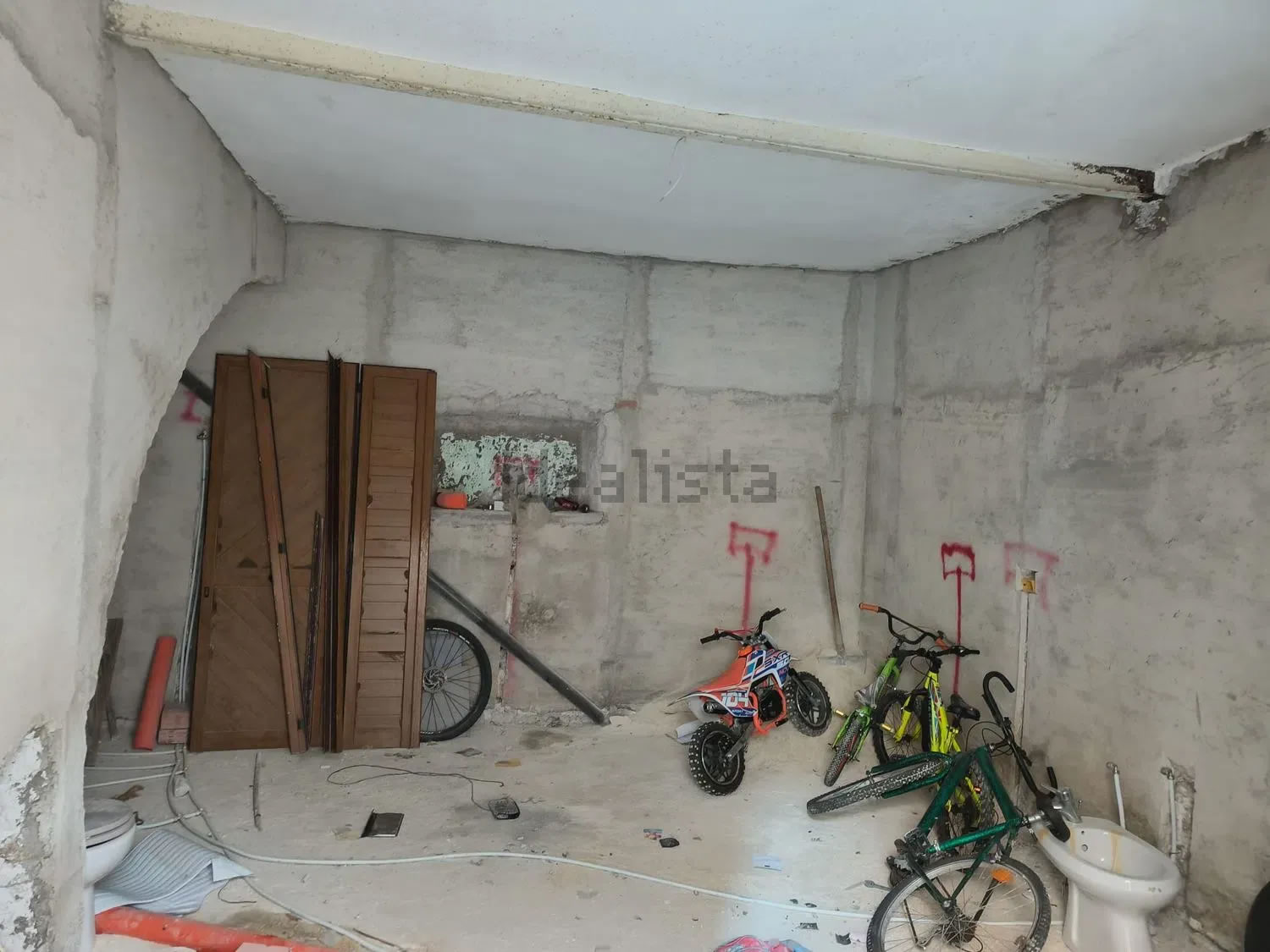 Detached house for sale on Via Camillo Benso Conte di Cavour �13,000