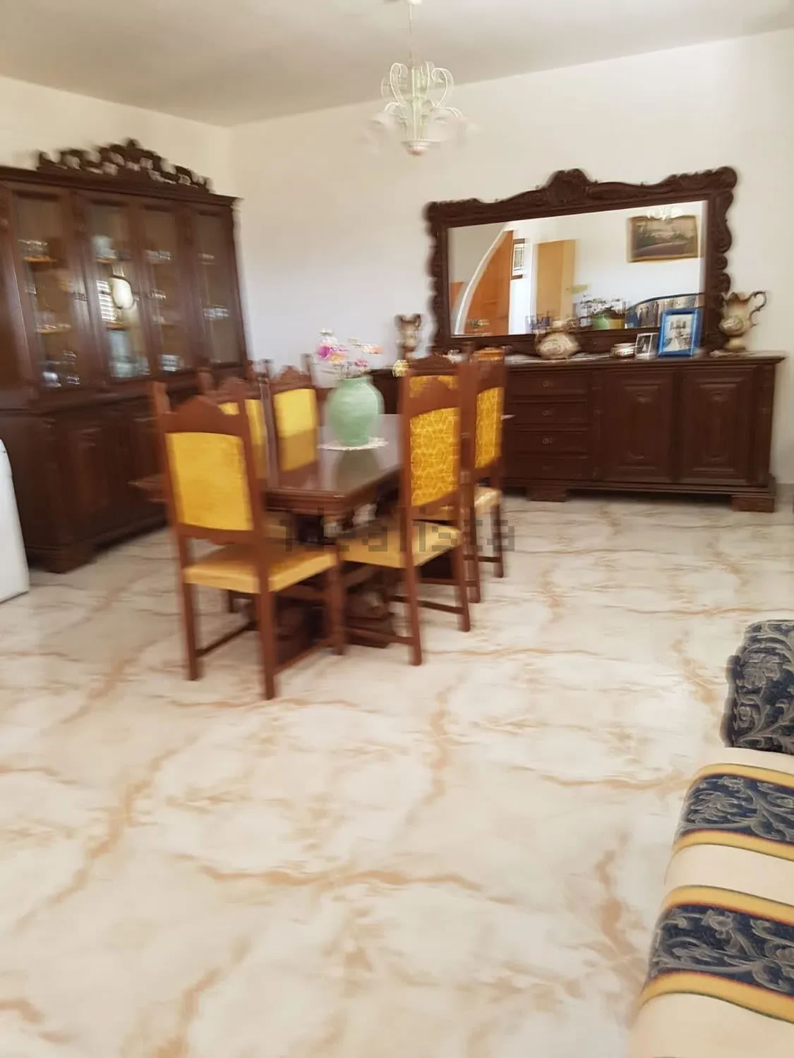 Villa for sale in Contrada Zotta �320,000